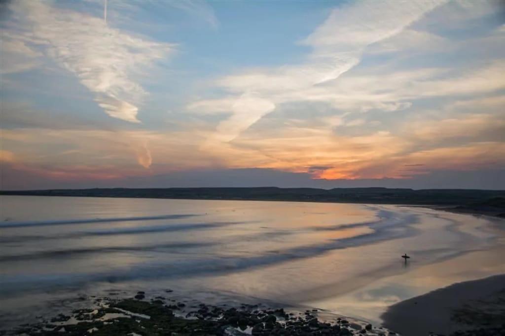 Village Centre Apartment Lahinch Kültér fotó
