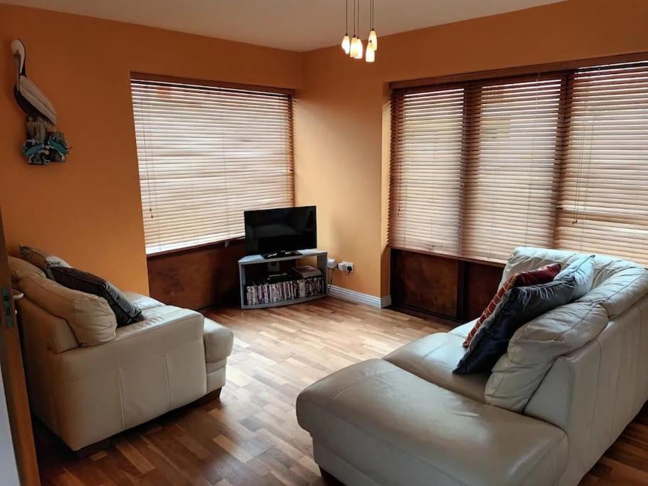 Village Centre Apartment Lahinch Kültér fotó