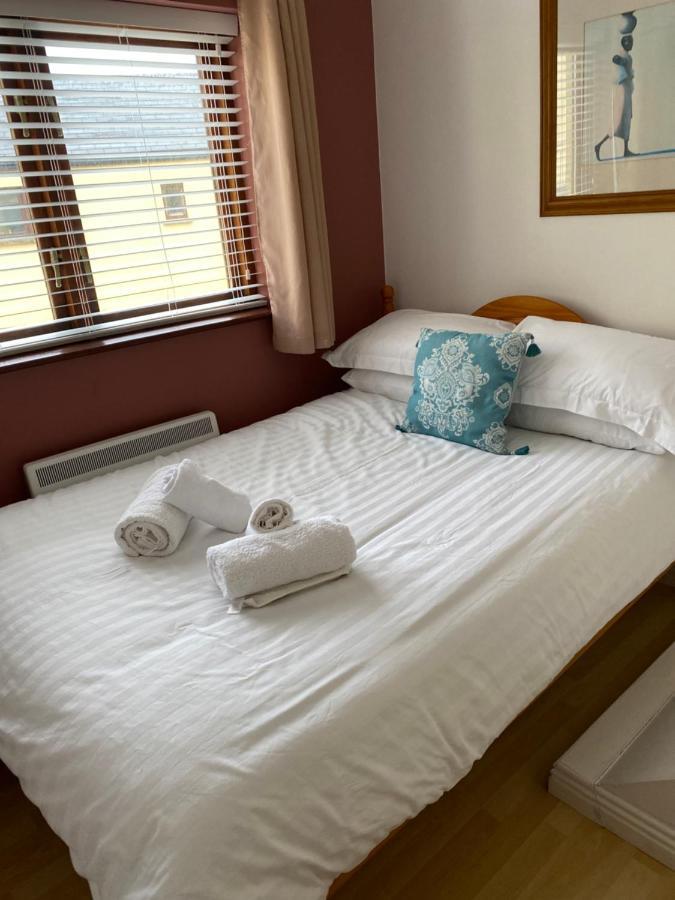 Village Centre Apartment Lahinch Kültér fotó